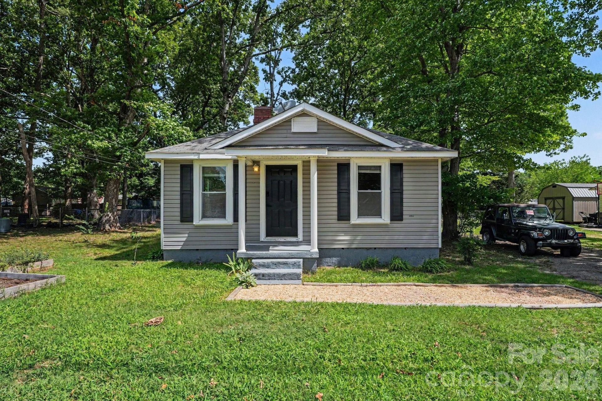 2111 Englewood Street, Kannapolis, NC 28083 Main Photo
