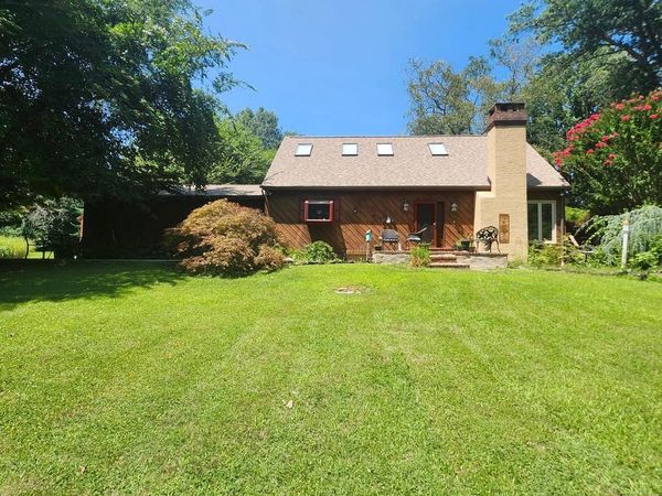 962 E BALTIMORE PIKE , KENNETT SQUARE, PA 19348