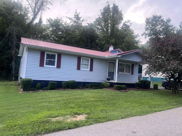 114 Embassy, Grayson, KY 41143