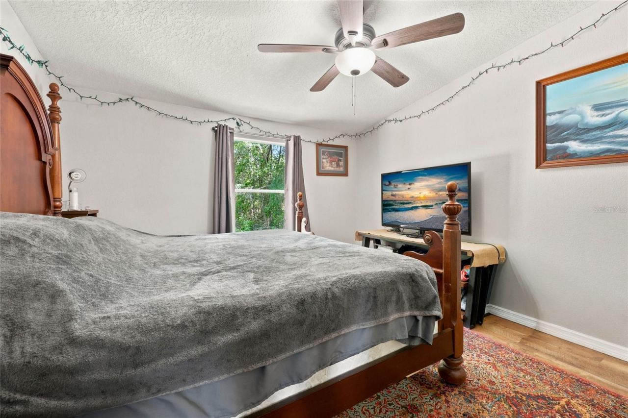 3562 NW 20th Avenue, Bell, FL 32619 Photo