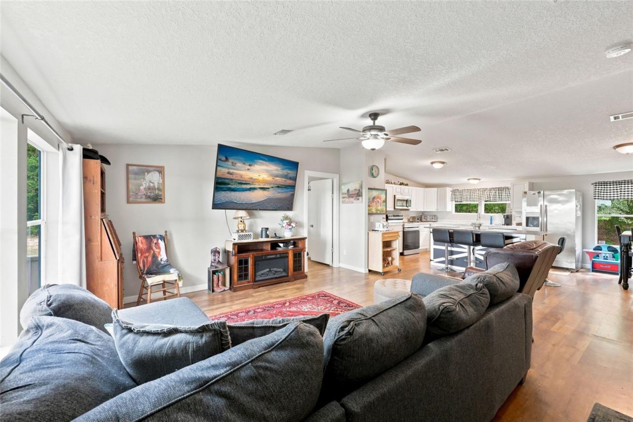 3562 NW 20th Avenue, Bell, FL 32619 Photo