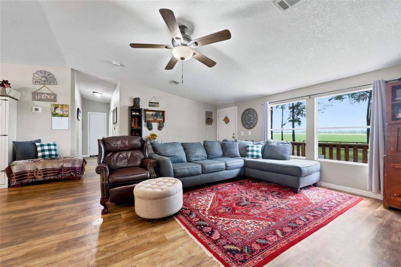 3562 NW 20th Avenue, Bell, FL 32619 Photo