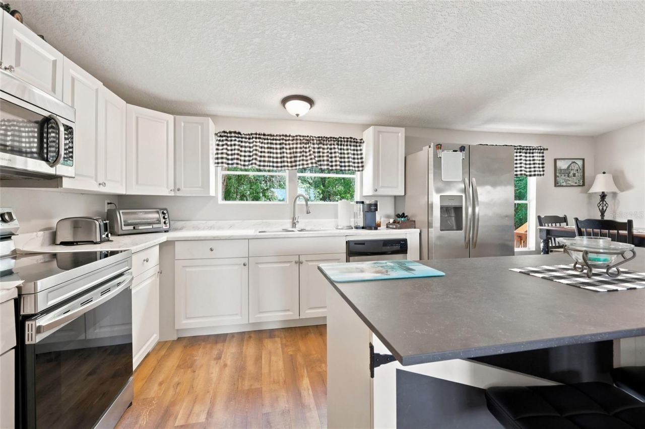 3562 NW 20th Avenue, Bell, FL 32619 Photo