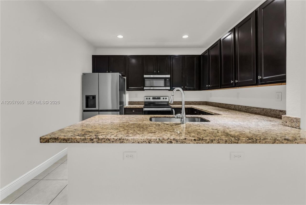 950 SW 147th Ave , Unit 2611, Pembroke Pines, FL 33027 Photo