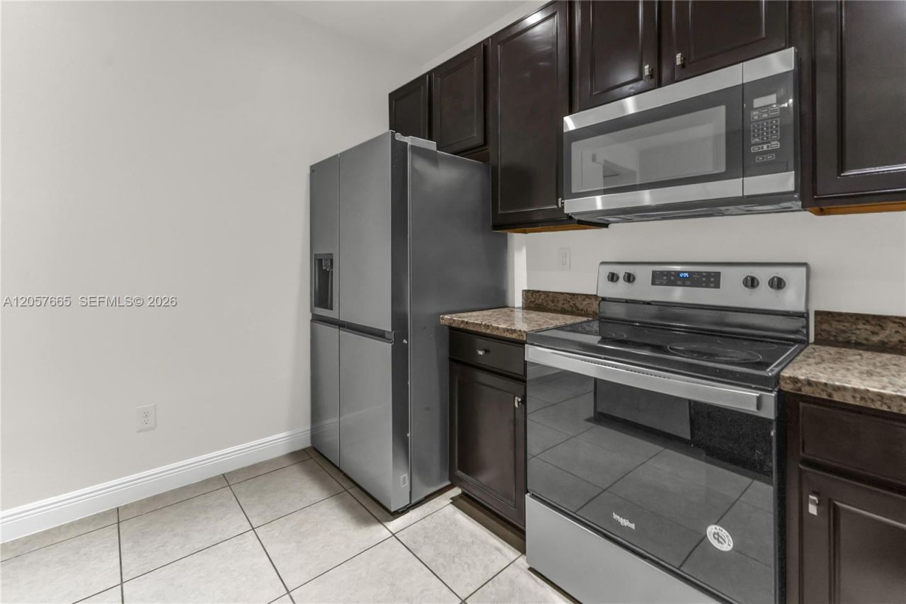950 SW 147th Ave , Unit 2611, Pembroke Pines, FL 33027 Photo