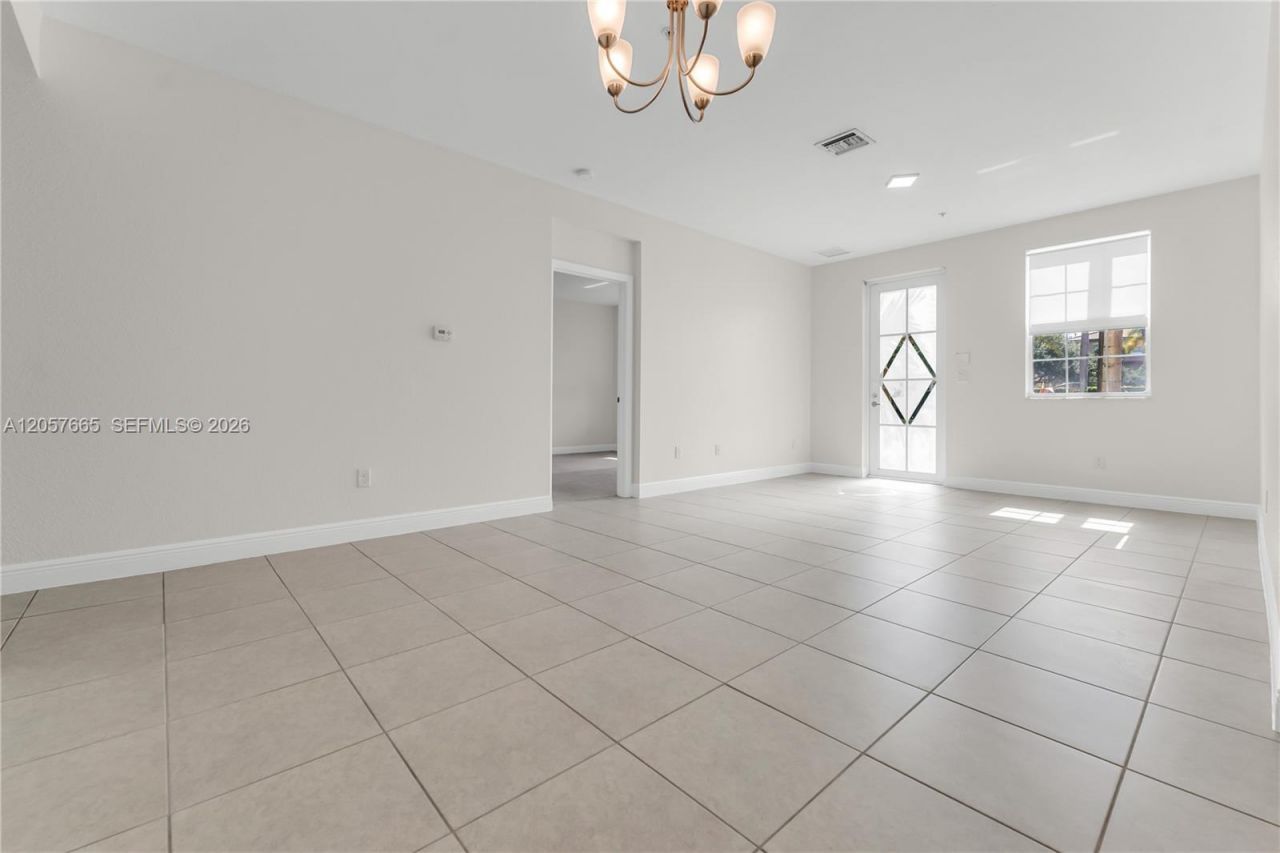 950 SW 147th Ave , Unit 2611, Pembroke Pines, FL 33027 Photo