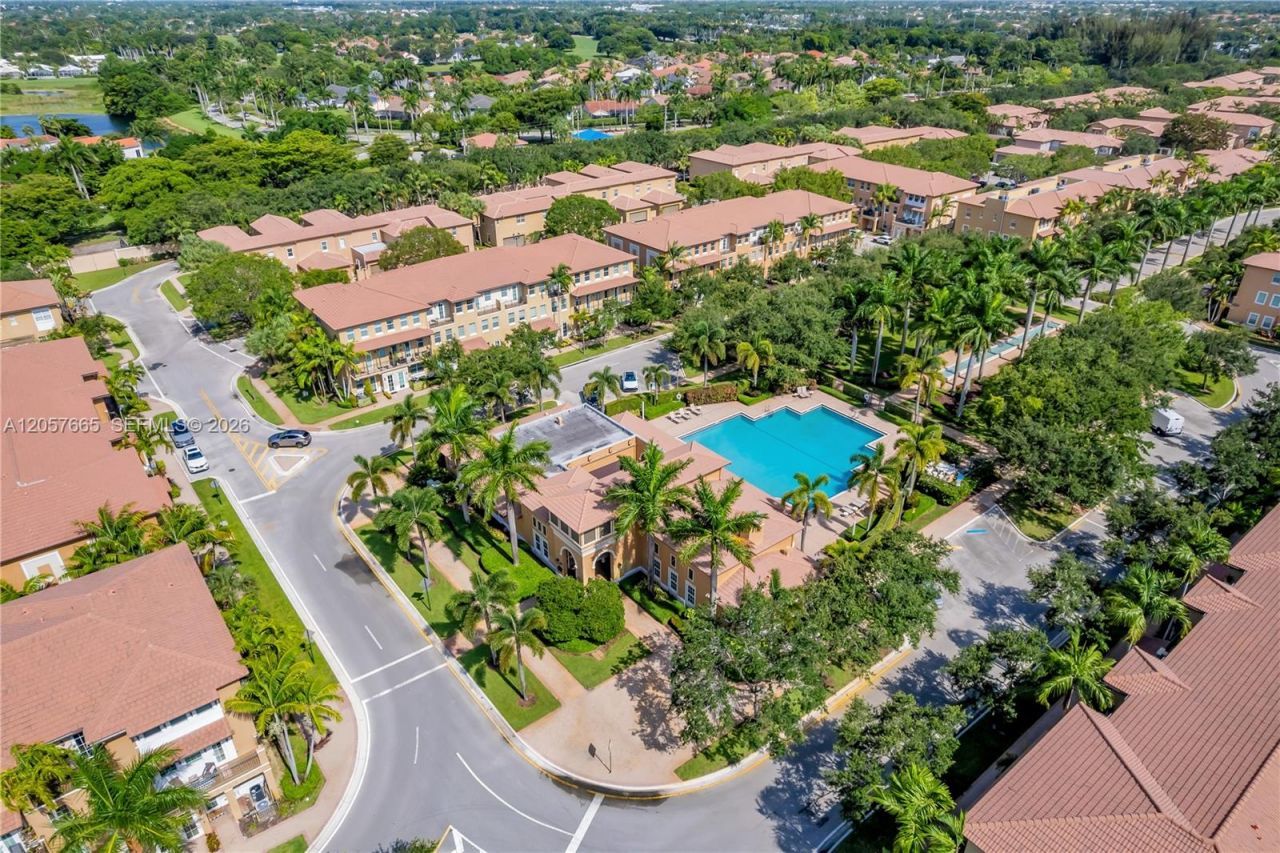 950 SW 147th Ave , Unit 2611, Pembroke Pines, FL 33027 Photo