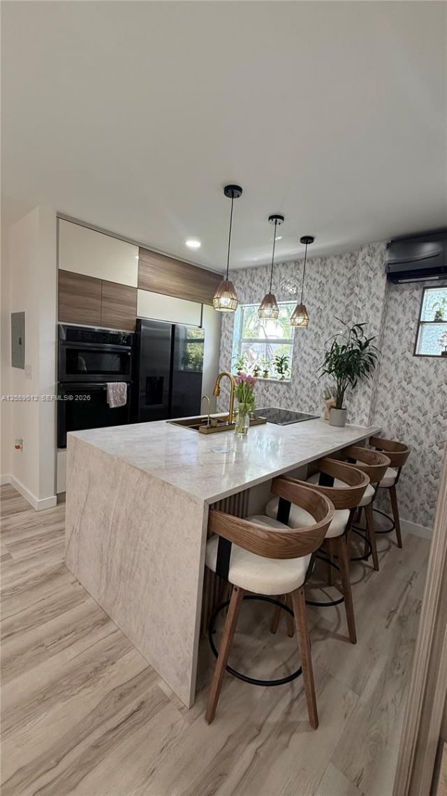 7636 Abbott Ave, Unit 6, Miami Beach, FL 33141 Photo
