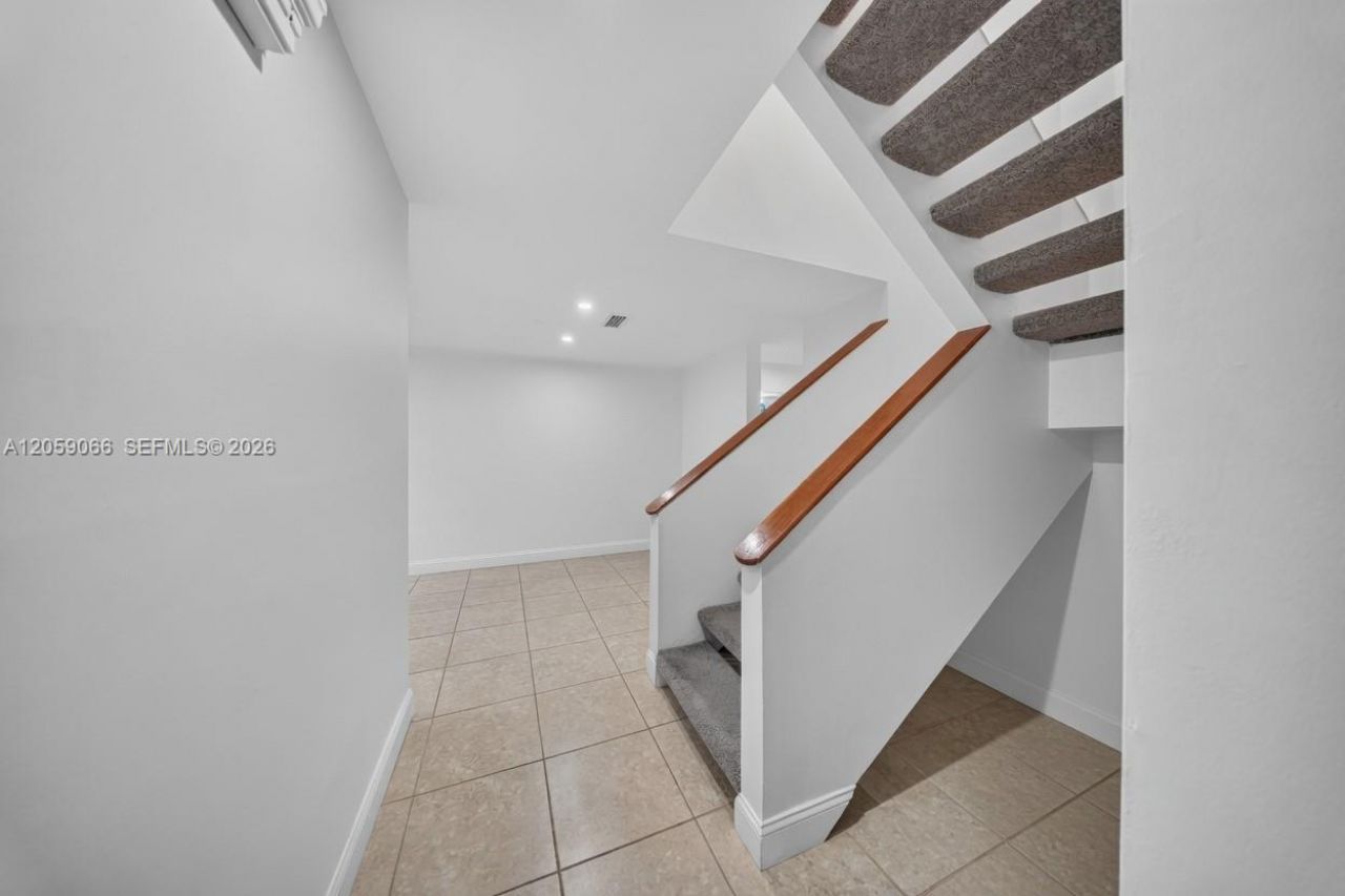12510 SW 95th Ter, Miami, FL 33186 Photo
