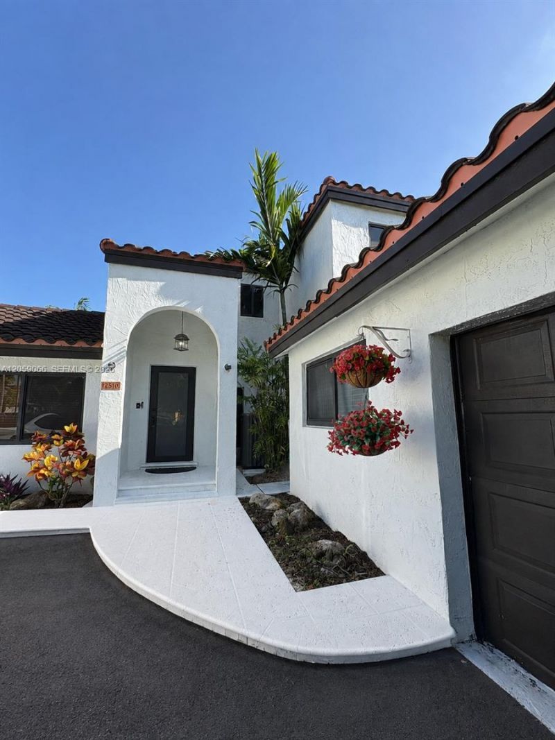 12510 SW 95th Ter, Miami, FL 33186 Photo