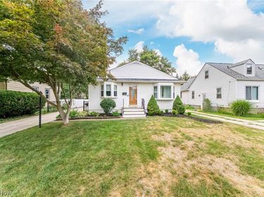 3404 W 231st Street, North Olmsted, OH 44070