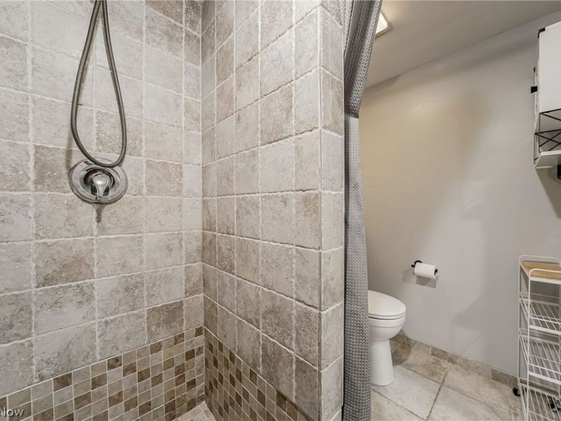 3404 W 231st Street, North Olmsted, OH 44070 Photo 29