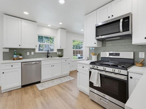 5852 Lyle Street, Westworth Village, TX 76114