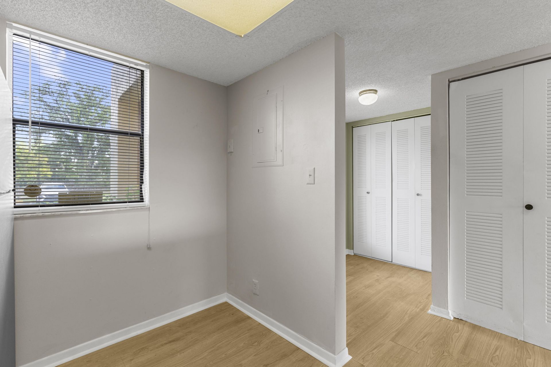 5200 NW 31st Avenue, Unit 143, Fort Lauderdale, FL 33309 Photo