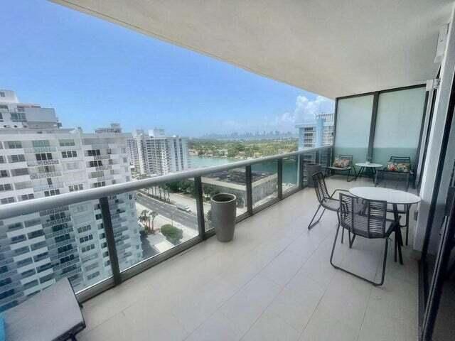 5875 Collins Avenue, Unit 1606, Miami Beach, FL 33140 Photo