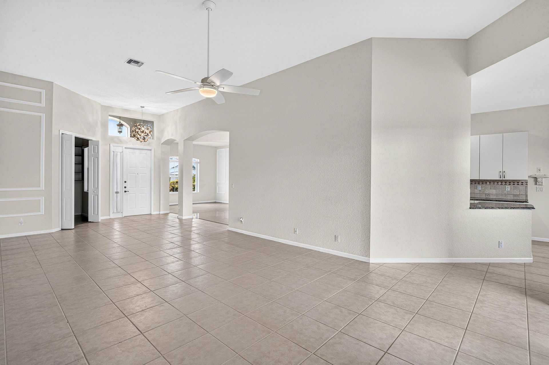 8891 Via Tuscany Drive, Boynton Beach, FL 33472 Photo
