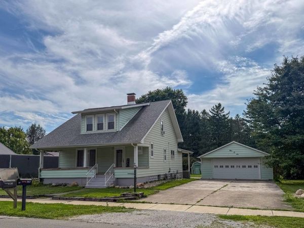 506 N Webster Street , Catlin, IL 61817