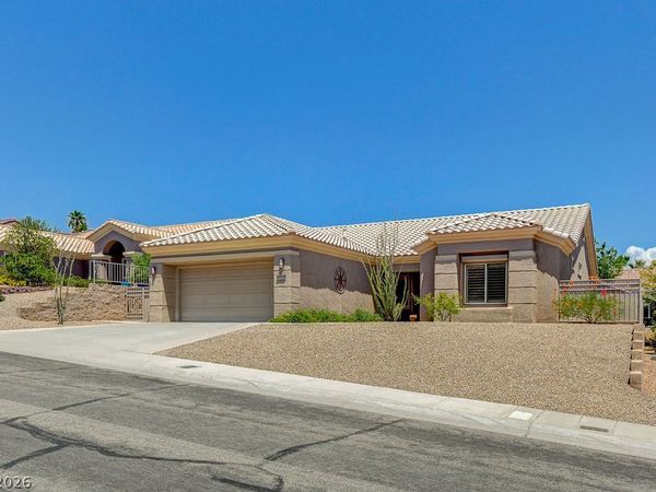 10324 Georgetown Place , Las Vegas, NV 89134