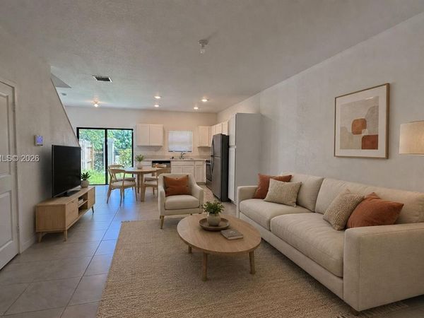 322 NE 1st Dr , Florida City, FL 33034