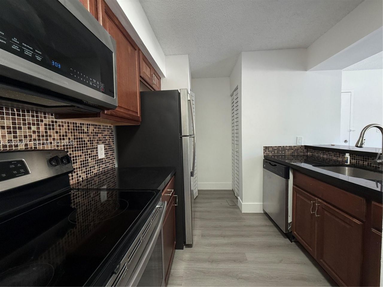 510 S Park Rd , Unit 23-10, Hollywood, FL 33021 Photo