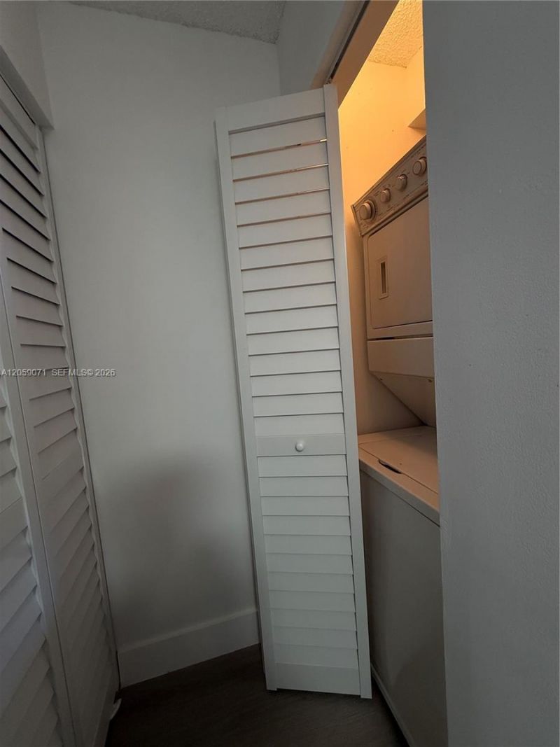 510 S Park Rd , Unit 23-10, Hollywood, FL 33021 Photo