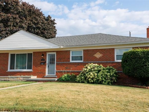 11096 Busch Avenue , Warren, MI 48089