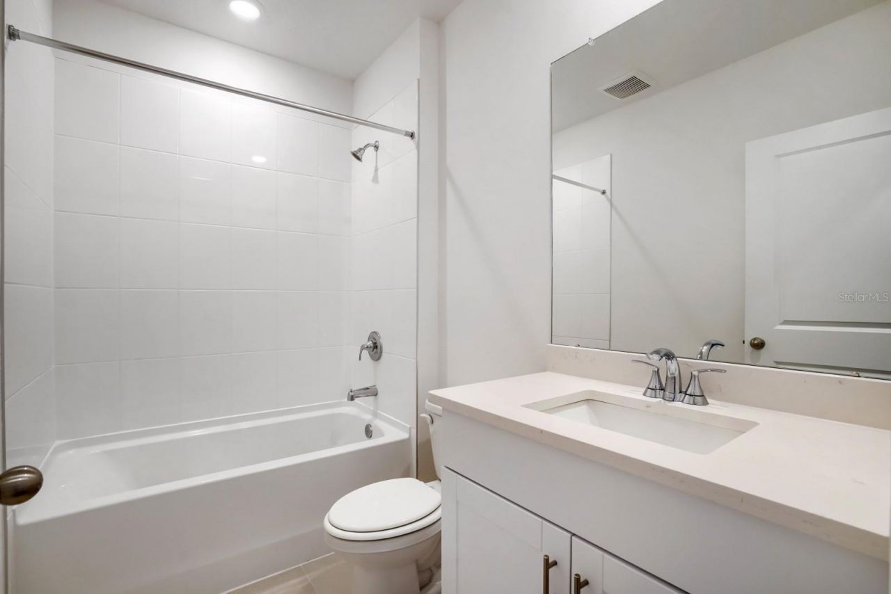 7722 Satterfield Terrace, Parrish, FL 34219 Photo