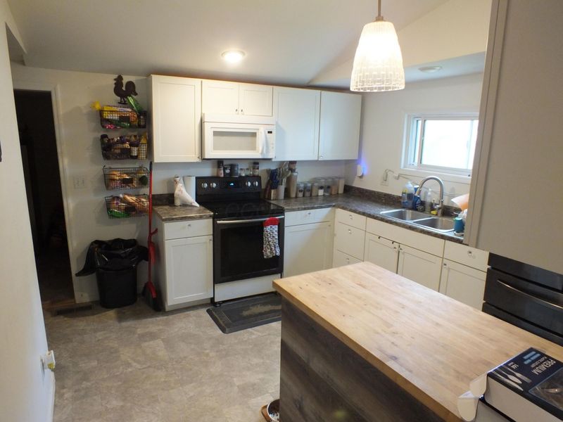 224 Ward Street , Bellefontaine, OH 43311 Photo 12