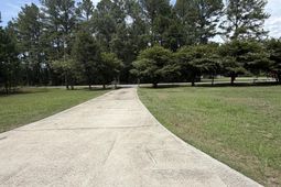 1097 Bethera Road photo 4