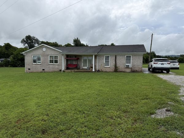 1361 Joyce Ln , Winchester, TN 37398