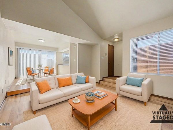826 S CASITAS Drive, Unit B, Tempe, AZ 85281