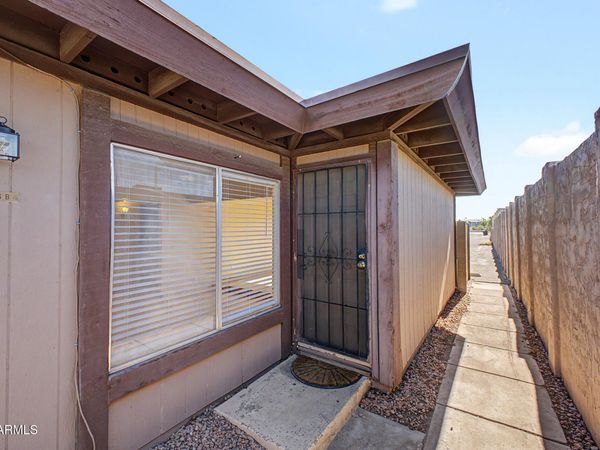 826 S CASITAS Drive, Unit B, Tempe, AZ 85281