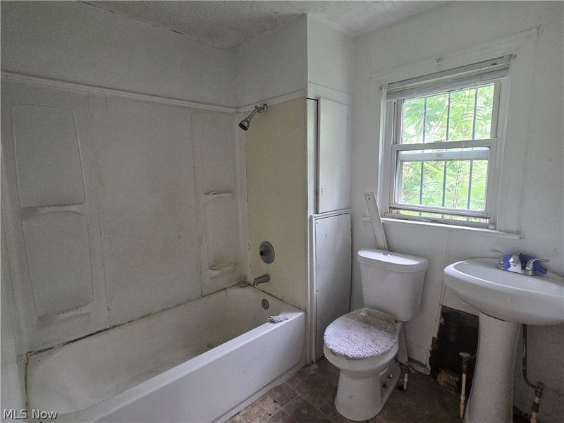 3343 E 134th Street, Cleveland, OH 44120 Photo 11