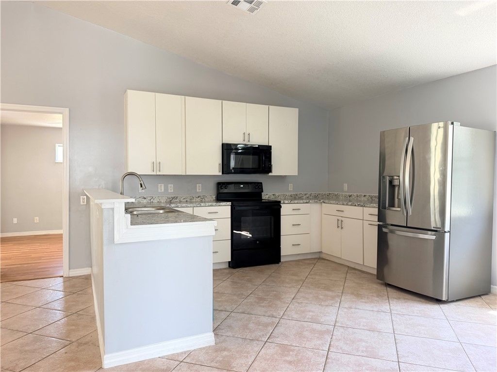 430 14th Place Sw, Vero Beach, FL 32962 Photo