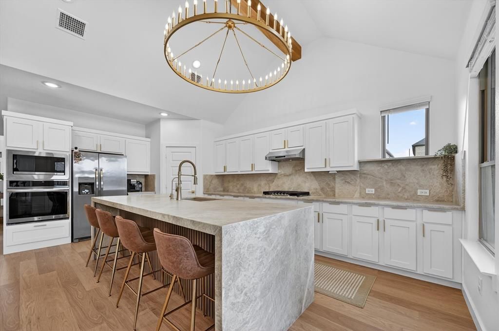 582 Silver Springs Lane, Lavon, TX 75166 Main Photo