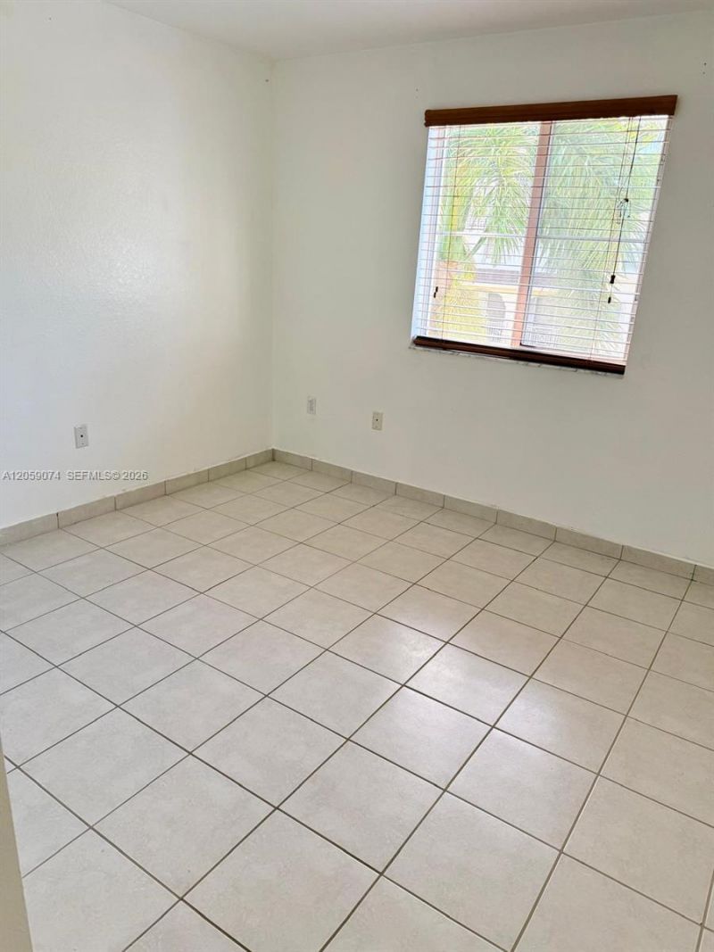 8906 W Flagler St, Unit 216, Miami, FL 33174 Photo