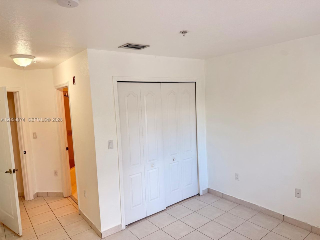 8906 W Flagler St, Unit 216, Miami, FL 33174 Photo