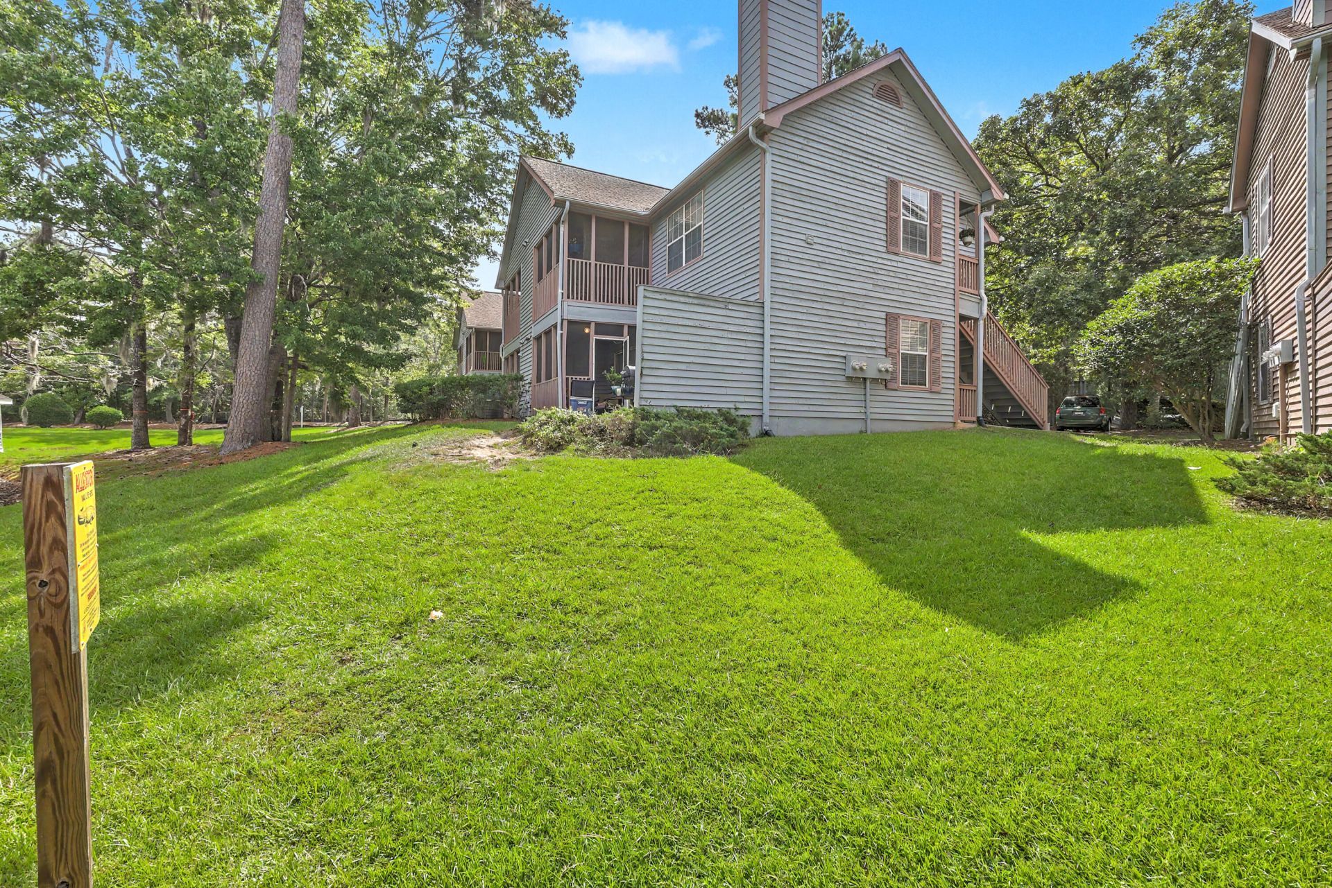 7910 Parklane Court Photo 27