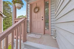 7910 Parklane Court photo 4