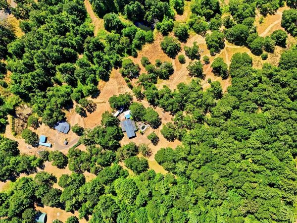 22695 Finn Rd, Sheridan, OR 97378