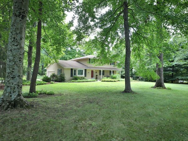 5915 Headley Road, Gahanna, OH 43230