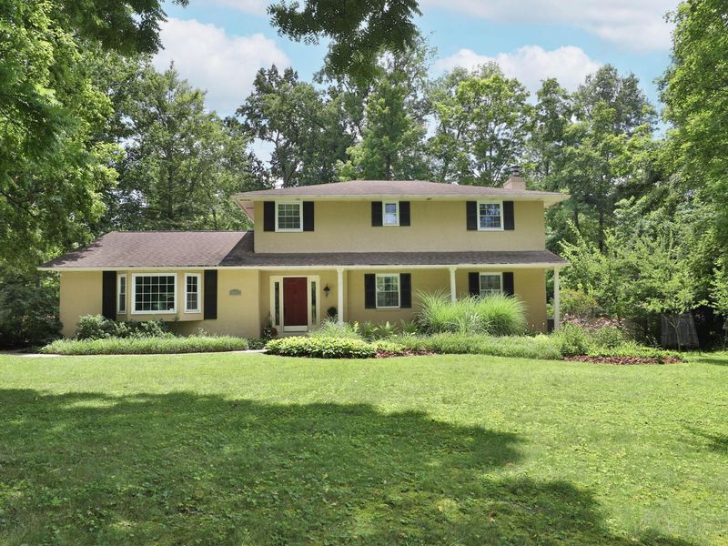 5915 Headley Road, Gahanna, OH 43230 Photo 2
