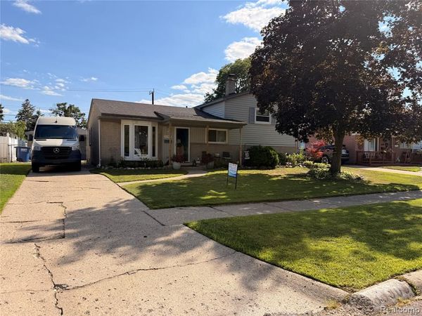 33303 Lynx St Lynx Street, Westland, MI 48185