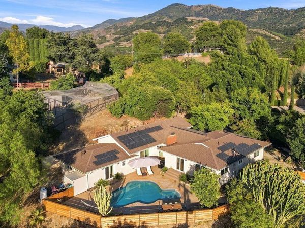 107 Alto Drive, Oak View, CA 93022