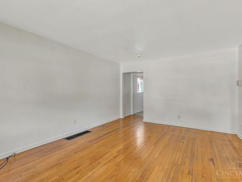 3119 cavanaugh, Cincinnati, OH 45211 Photo 9