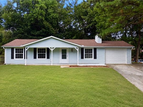 853 Courting Lane NW, Lilburn, GA 30047