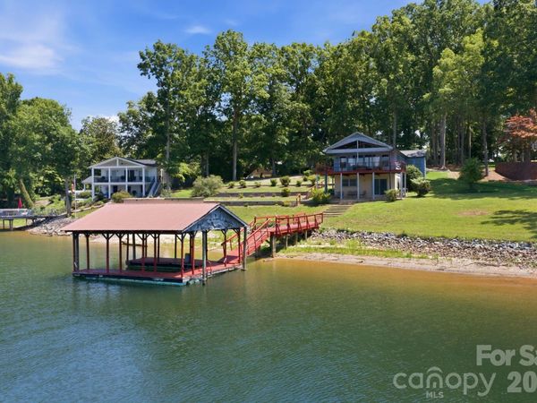 178 Penicillin Point , Troutman, NC 28677