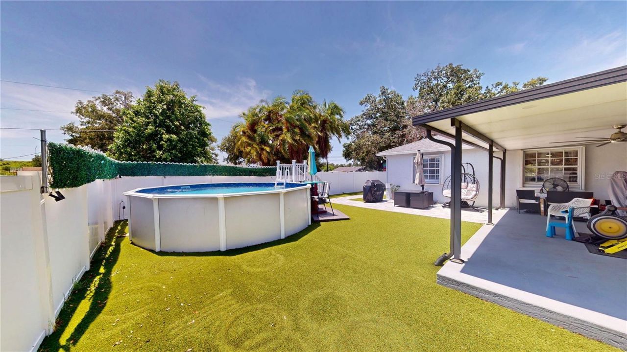 303 29th Street E, Palmetto, FL 34221 Photo