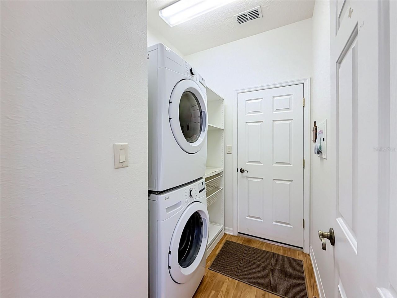 24100 Peekskill Street , Leesburg, FL 34748 Photo