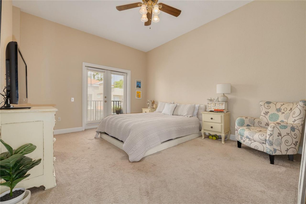 10015 6th Street N, Saint Petersburg, FL 33702 Photo